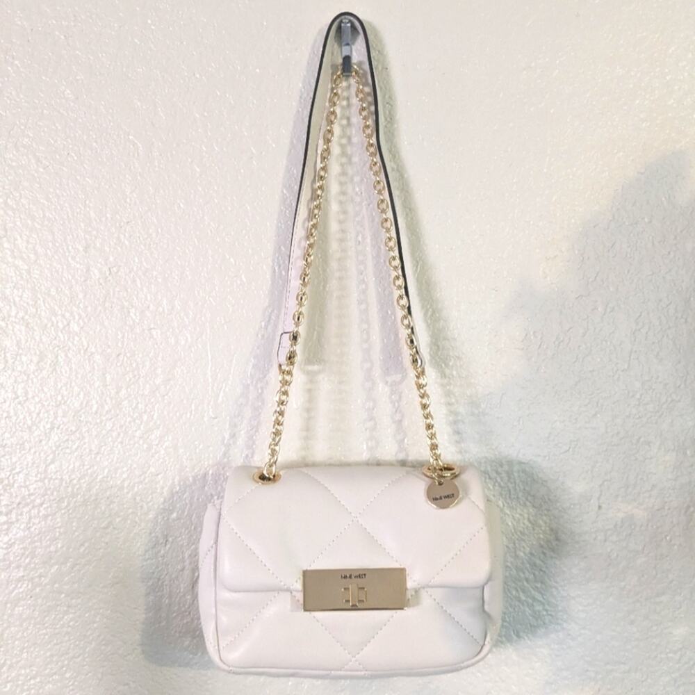 NWOT Nine West Adjustable Chain Strap Purse White w Gold Accents & Stitch Detail